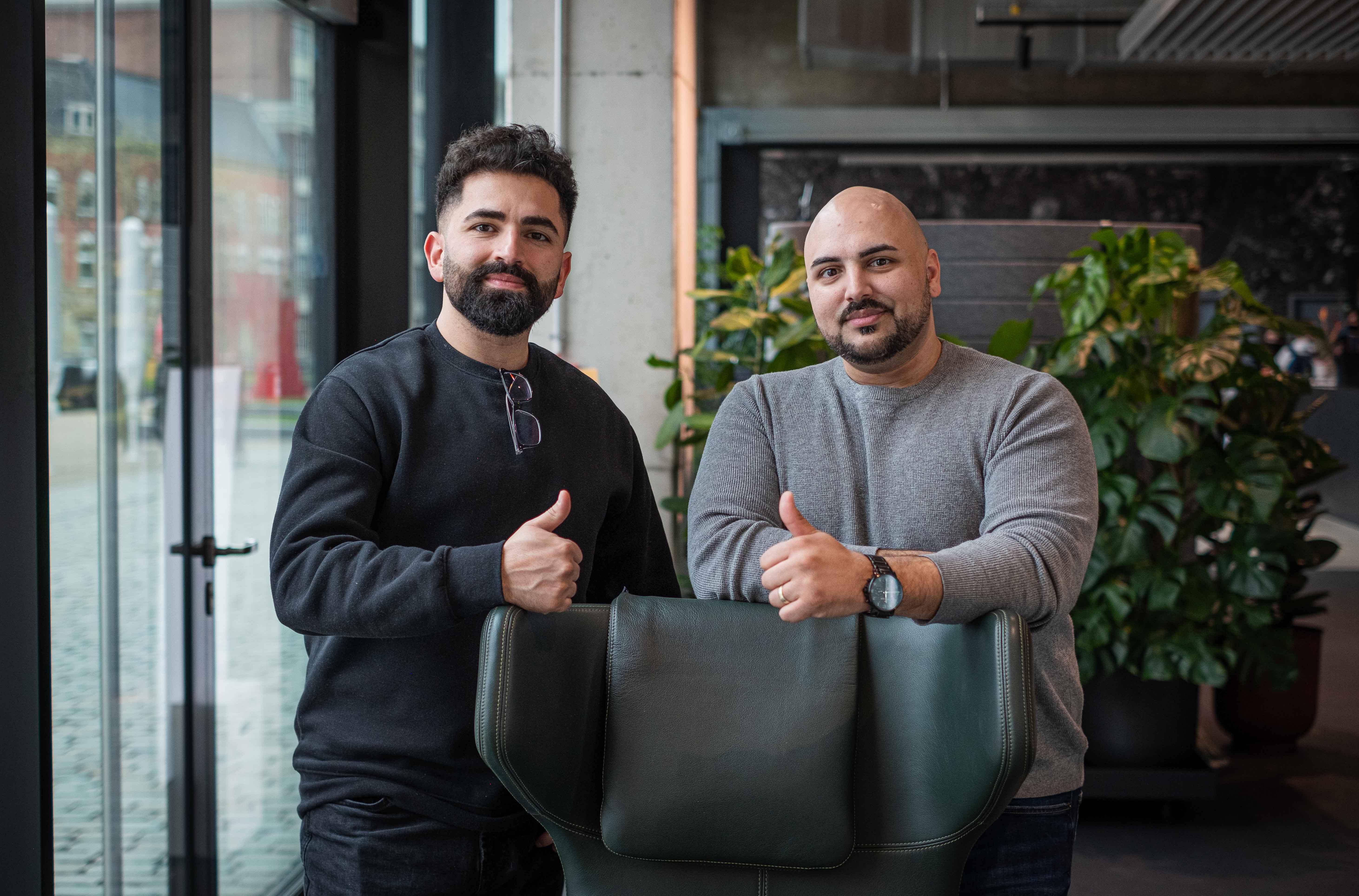 Die Geschäftsführer Deniz und Ardal im Design Office